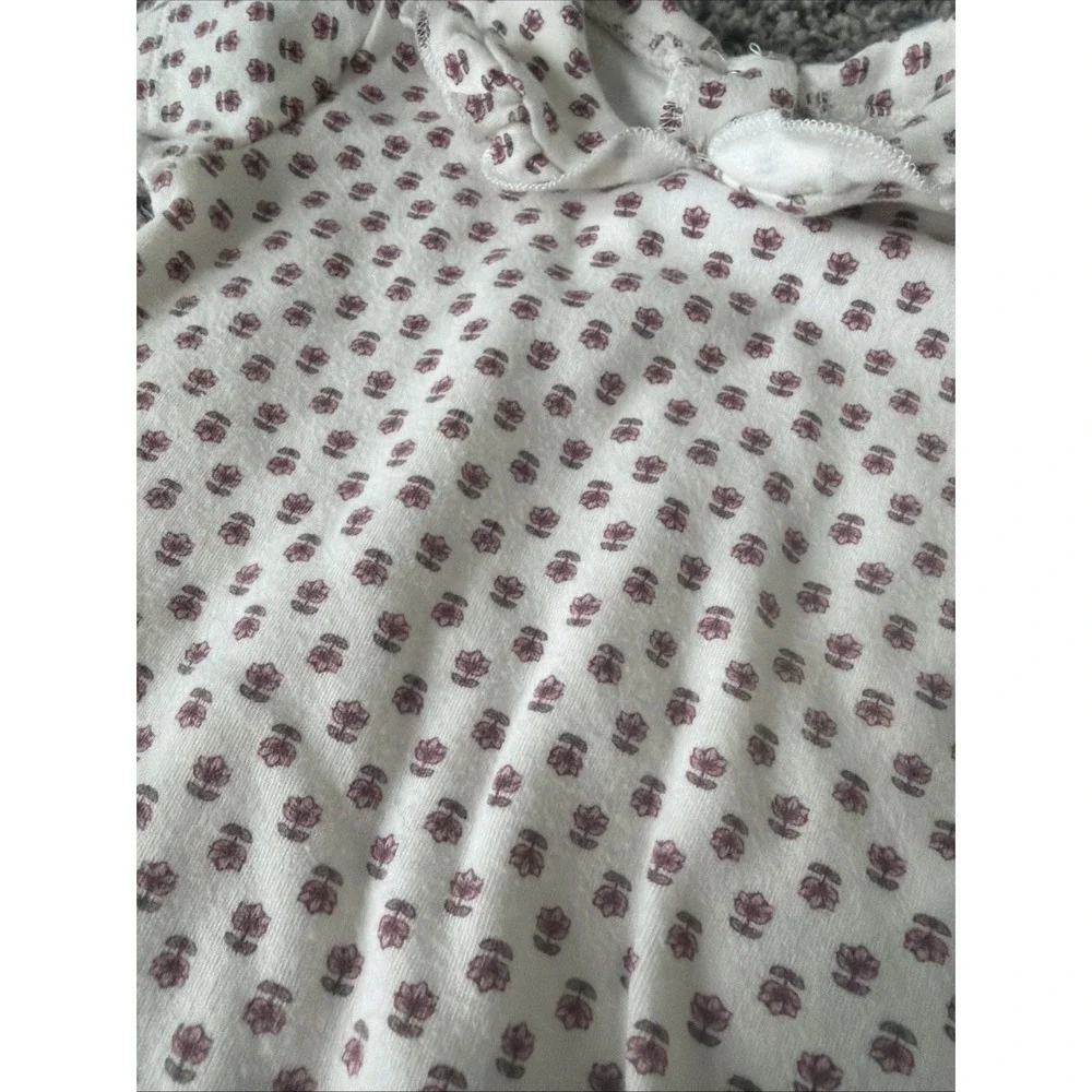 Chickpea Organic Snap Bodysuit  6-9 Months Floral With Ruffle Neck